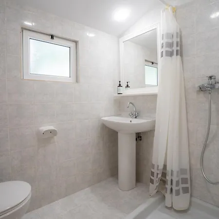Alamis & Lejlighedshotel 4*