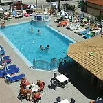Appart hôtel Alamis &