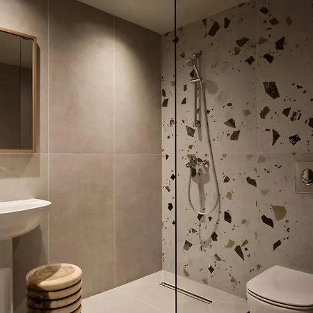 Alamis & Aparthotel Planos
