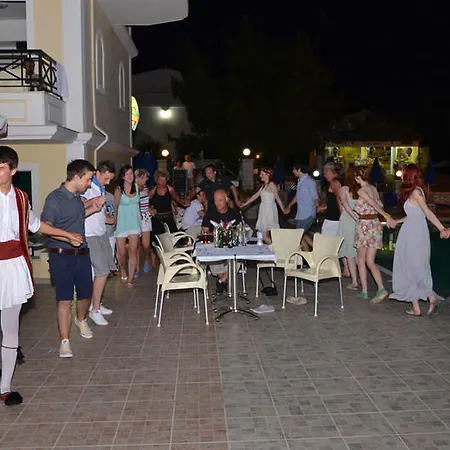 Alamis & Aparthotel